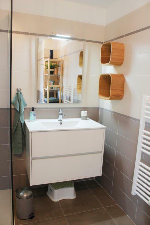 Appartement Villa Lazio Saint-Raphaël Екстериор снимка